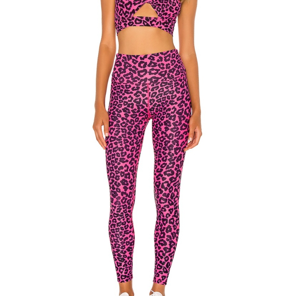 💗BEACH RIOT PINK LEOPARD LEGGINGS SIZE S